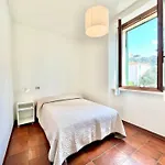 Veneto 2, 100 M Dal Mare, Posto Auto, E Aria Condizionata! By Alfareal Apartmán